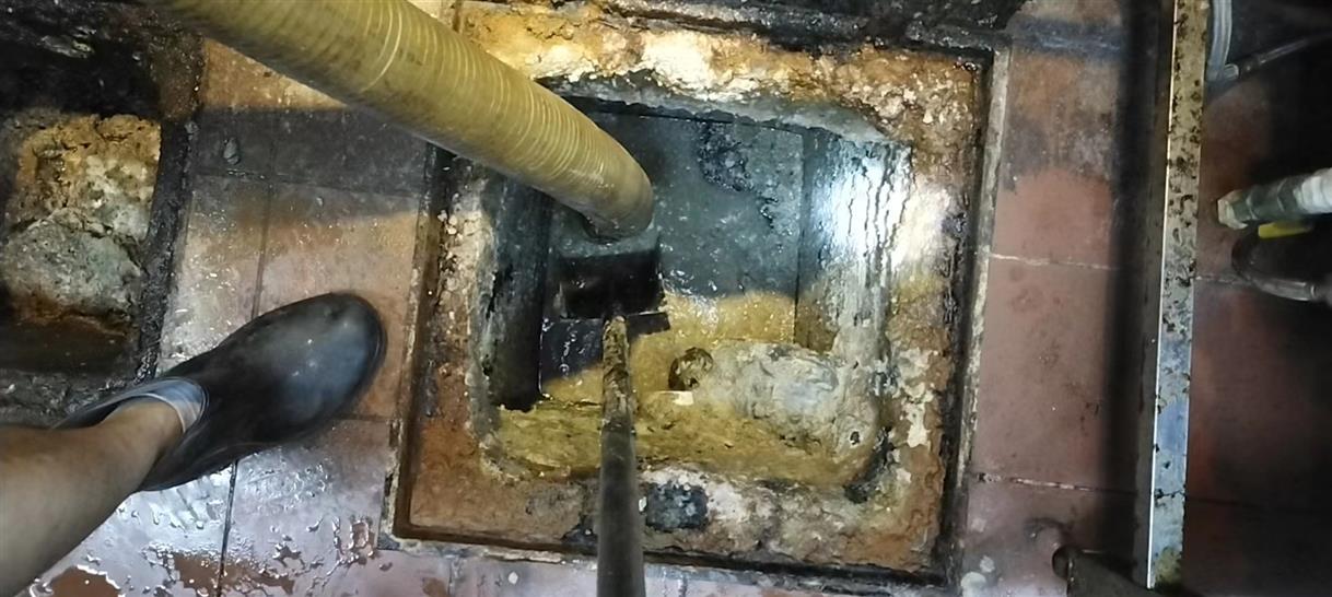 海阳污水池清理一般都有毒气，怎么预防中毒呢？